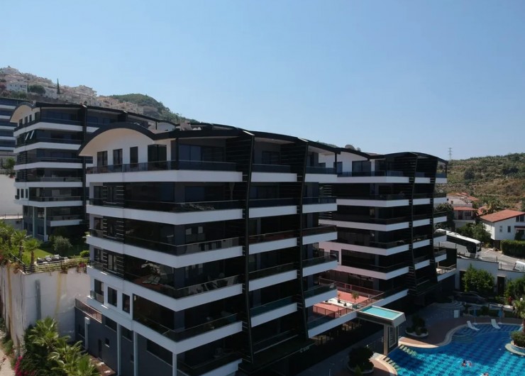 Просторные квартиры в жилом комплексе премиум класса в районе Каргыджак